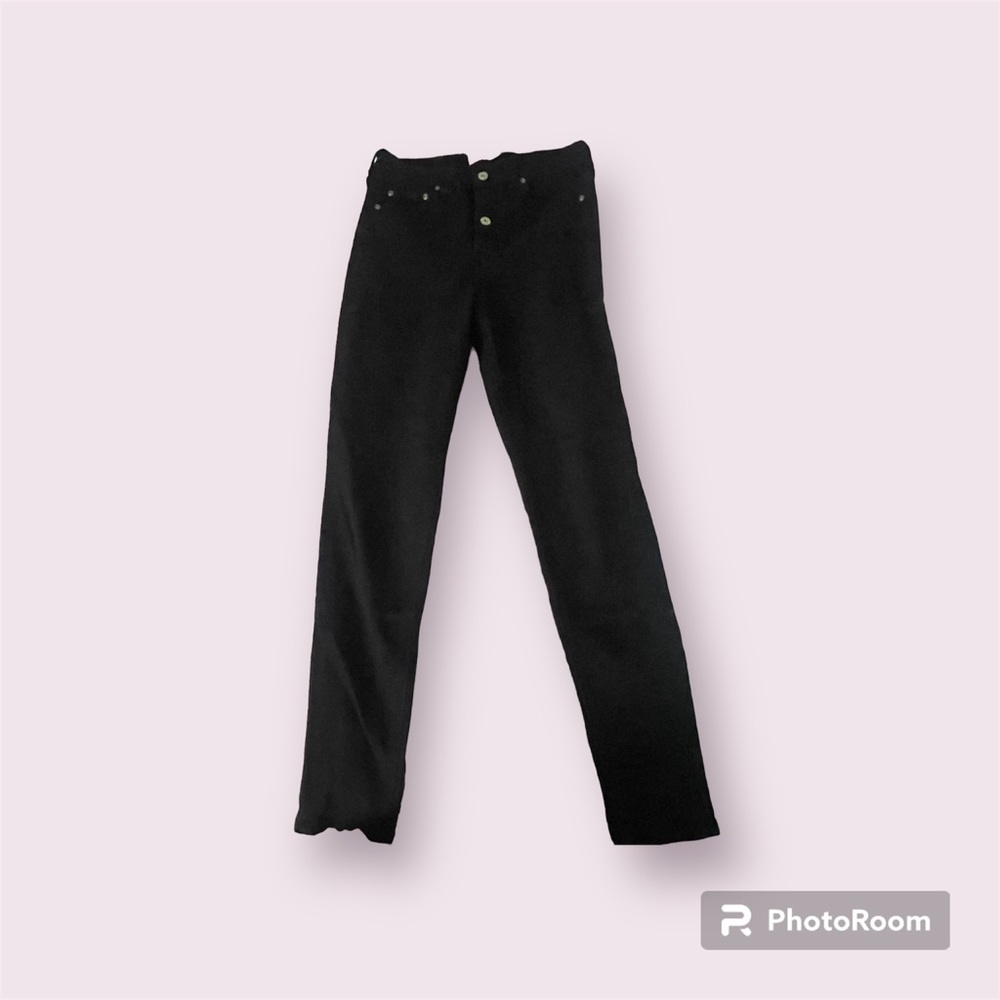 Size 7/28 dickies